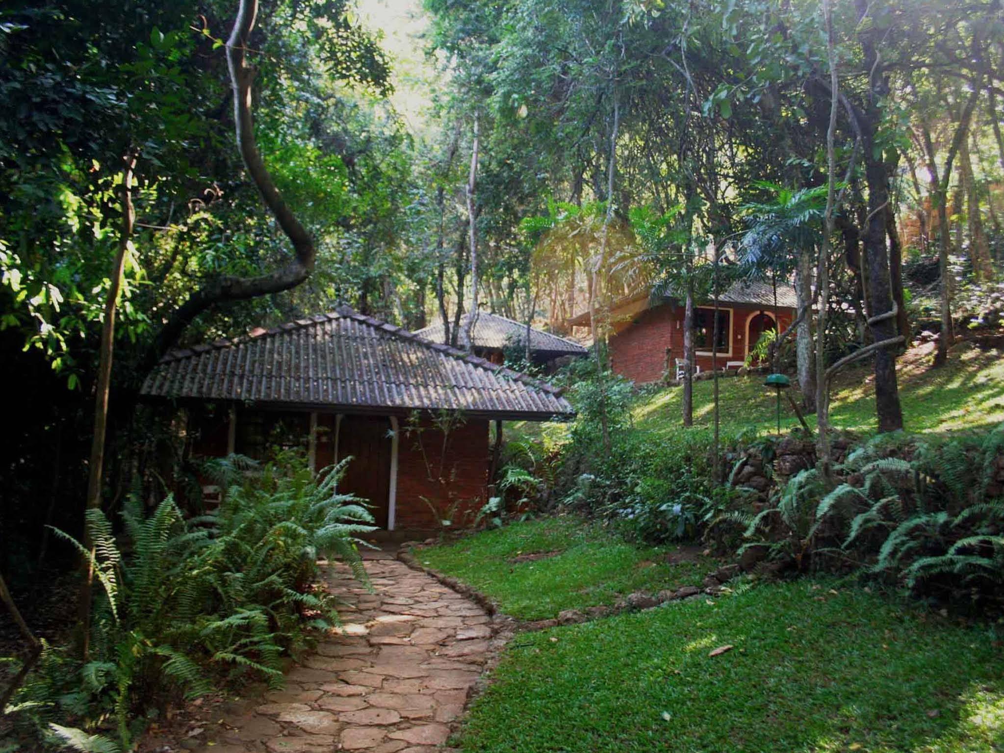River Garden Resort Белиулойя Экстерьер фото